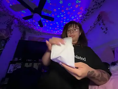 moan4mona online show from 06-17-26, 03:31