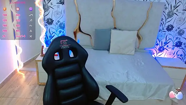 Snapshot of Ette_tay chatting on 09-28-25, 03:12 Ette tay online show from 09-28-25, 03:12