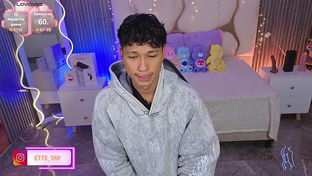 Ette tay online show from 03-28-26, 03:28