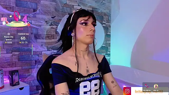 boyfox tay online show from 11-22-25, 04:33