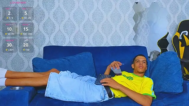 Hotcouple 222 online show from 09-21-25, 07:21