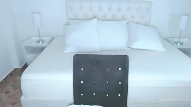 Snapshot of mr_hunterx chatting on 03-21-26, 03:11 mr hunterx online show from 03-21-26, 03:11