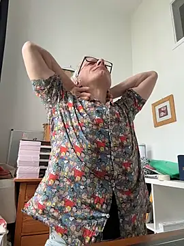 SexyLeon8 online show from 05-06-26, 05:46