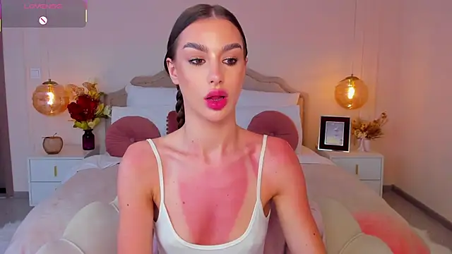 MilaMour online show from 05-19-26, 02:07