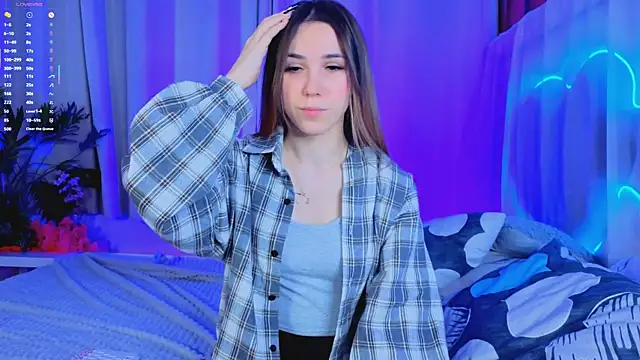 -CindyLou online show from 11-27-25, 05:31