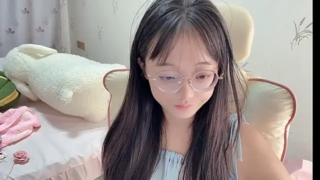 Snapshot of puppy-999 chatting on 10-01-25, 02:12 puppy-999 online show from 10-01-25, 02:12