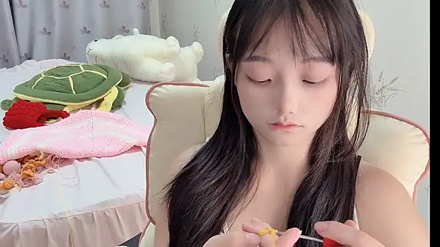 Snapshot of puppy-999 chatting on 10-07-25, 02:14 puppy-999 online show from 10-07-25, 02:14