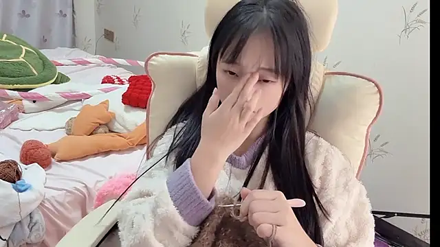 Snapshot of puppy-999 chatting on 10-22-25, 03:01 puppy-999 online show from 10-22-25, 03:01