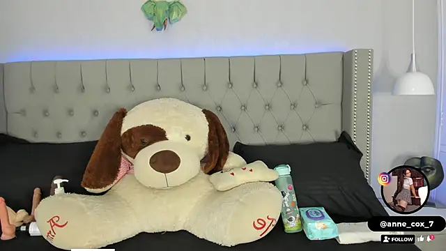 Snapshot of Anne_cox chatting on 09-12-25, 11:21 Anne cox online show from 09-12-25, 11:21