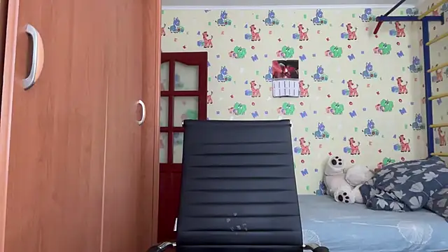 Snapshot of chiraq1945 chatting on 02-18-26, 09:38 chiraq1945 online show from 02-18-26, 09:38