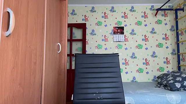 Snapshot of chiraq1945 chatting on 02-22-26, 07:40 chiraq1945 online show from 02-22-26, 07:40