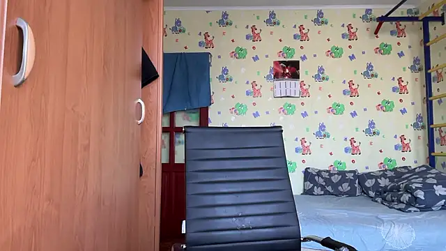 Snapshot of chiraq1945 chatting on 03-13-26, 09:38 chiraq1945 online show from 03-13-26, 09:38