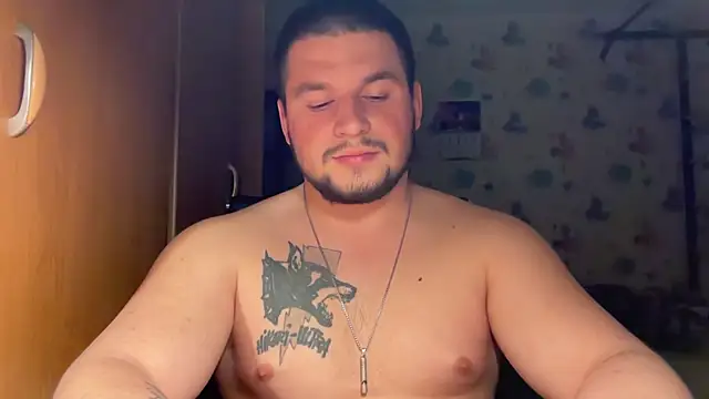 Snapshot of chiraq1945 chatting on 03-19-26, 08:46 chiraq1945 online show from 03-19-26, 08:46