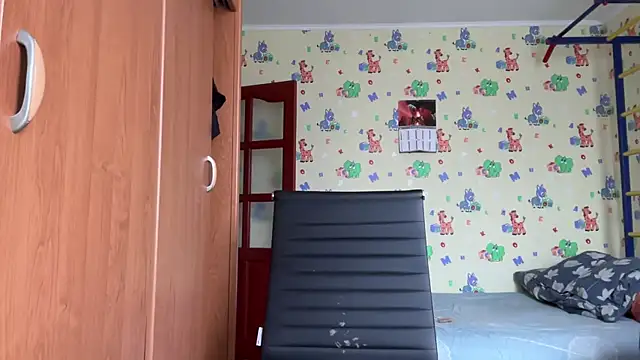 Snapshot of chiraq1945 chatting on 03-21-26, 07:57 chiraq1945 online show from 03-21-26, 07:57