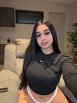 LilMisIndianx online show from 06-04-26, 02:45
