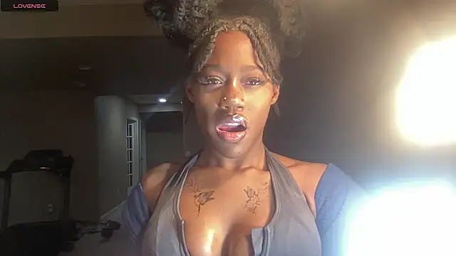 maskedgirl5005 online show from 09-28-25, 08:36