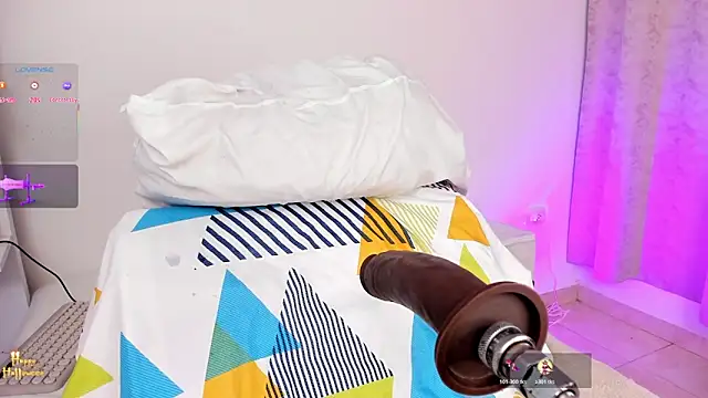 arynaughty20 online show from 10-26-25, 01:00