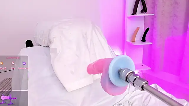 arynaughty20 online show from 12-15-25, 10:47