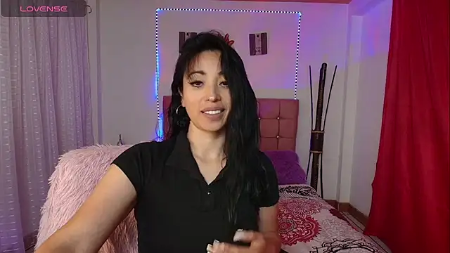 hannagomez 24 online show from 11-22-25, 04:11