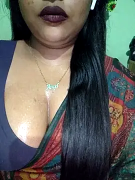 Snapshot of JIYA-04 chatting on 04-07-26, 12:05 JIYA-04 online show from 04-07-26, 12:05