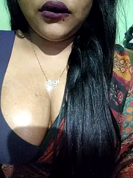 Snapshot of JIYA-04 chatting on 04-11-26, 11:47 JIYA-04 online show from 04-11-26, 11:47
