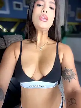 OneInAMillionXXX online show from 05-05-26, 09:12
