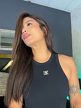 OneInAMillionXXX online show from 06-19-26, 09:18