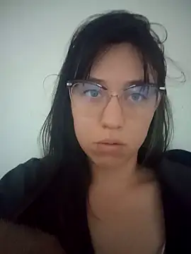 lareinalareinadelanal online show from 10-11-25, 11:42