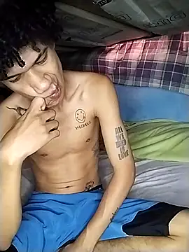 Snapshot of Gabriel_Stone chatting on 09-24-25, 05:38 Gabriel Stone online show from 09-24-25, 05:38