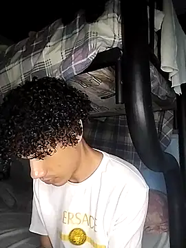 Snapshot of Gabriel_Stone chatting on 09-27-25, 03:00 Gabriel Stone online show from 09-27-25, 03:00