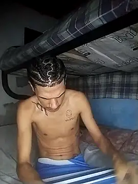 Snapshot of Gabriel_Stone chatting on 11-05-25, 03:28 Gabriel Stone online show from 11-05-25, 03:28