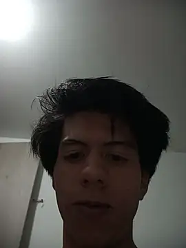 Snapshot of Friqui_Sex chatting on 11-04-25, 03:16 Friqui Sex online show from 11-04-25, 03:16