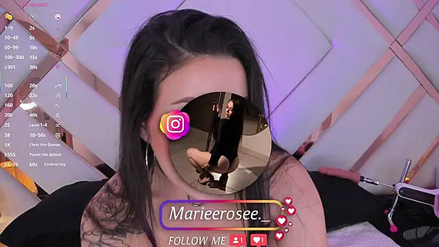 Snapshot of Mariee_rosee chatting on 09-21-25, 12:01 Mariee rosee online show from 09-21-25, 12:01