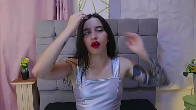 kaylee lee online show from 09-15-25, 04:23