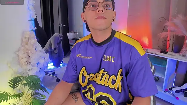 jhosepMoreno online show from 06-06-26, 02:22