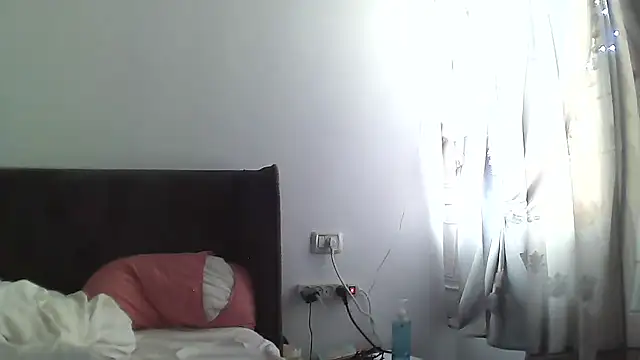 Snapshot of maayanlevi2 chatting on 03-20-26, 11:26 maayanlevi2 online show from 03-20-26, 11:26