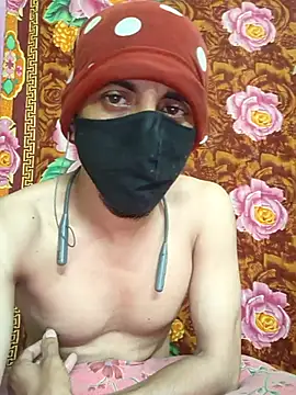 Snapshot of Seducing_couple chatting on 05-22-26, 04:19 Seducing couple online show from 05-22-26, 04:19