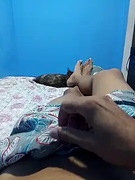 Snapshot of Segredomascarado chatting on 03-19-26, 04:11 Segredomascarado online show from 03-19-26, 04:11