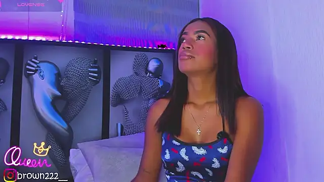 Snapshot of _naomibrown_ chatting on 02-26-26, 01:26 naomibrown online show from 02-26-26, 01:26