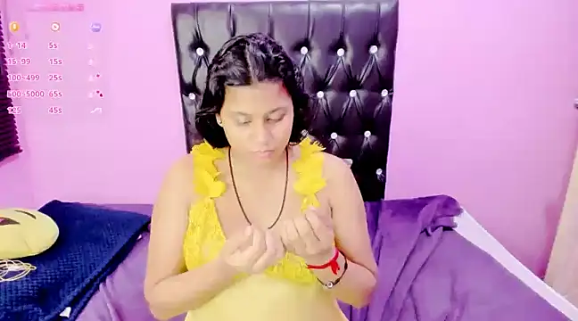 INDIANFLAME online show from 01-11-25, 01:53