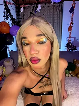 terra sunligth online show from 10-18-25, 02:25