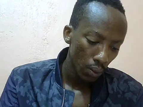 Snapshot of shadez94 chatting on 10-19-25, 09:54 shadez94 online show from 10-19-25, 09:54