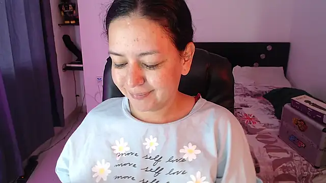 Abbyjoness21 online show from 10-16-25, 01:01