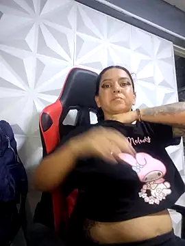 Snapshot of Abbyjoness21 chatting on 03-29-26, 02:28 Abbyjoness21 online show from 03-29-26, 02:28