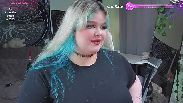 Snapshot of _CandyM1lky_ chatting on 11-15-25, 06:55 CandyM1lky online show from 11-15-25, 06:55