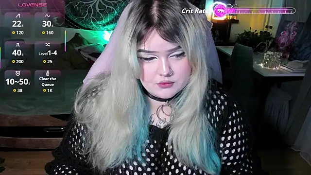  CandyM1lky  online show from 01-08-26, 07:32