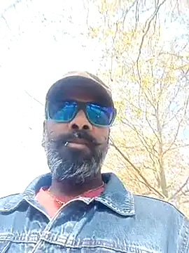 frenchblackc31 online show from 04-04-26, 11:18