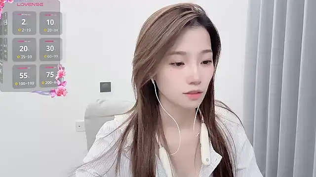 yuyu 77 online show from 10-23-25, 03:44