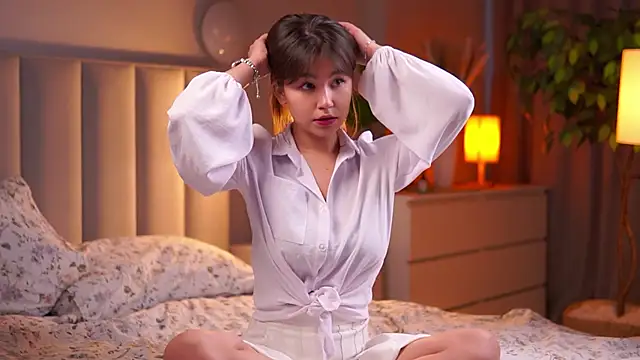 Snapshot of Julia_PR0 chatting on 10-27-25, 08:51 Julia PR0 online show from 10-27-25, 08:51