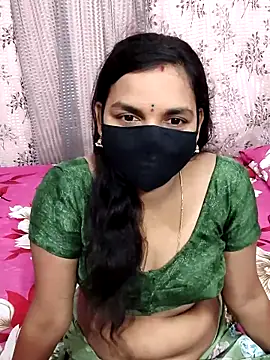 Snapshot of Lalitha-1995 chatting on 10-03-25, 06:05 Lalitha-1995 online show from 10-03-25, 06:05